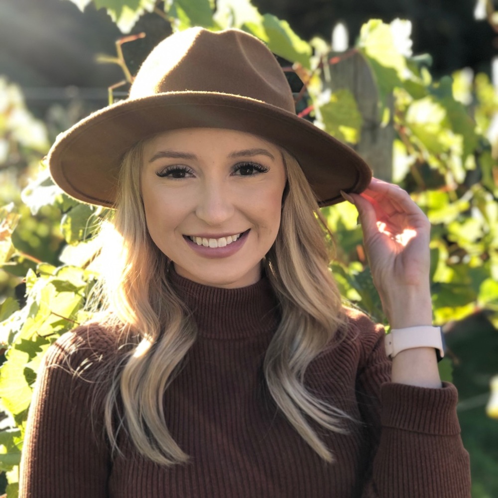 Meet your Posher, Rachel